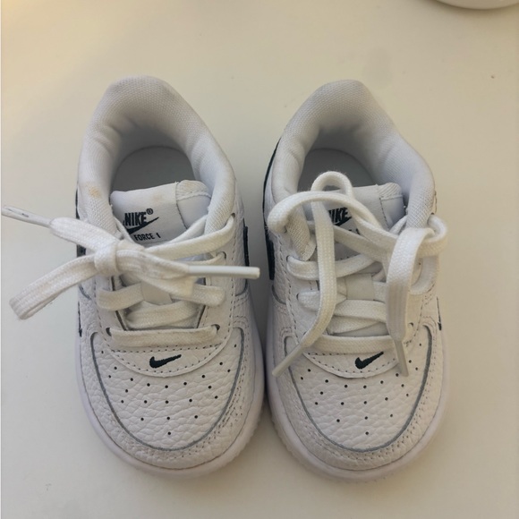 Nike Other - Nike Kids White and Black Sneakers